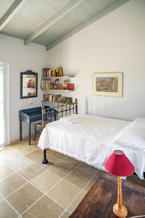 Villa Gaia Svoronata Exterior photo
