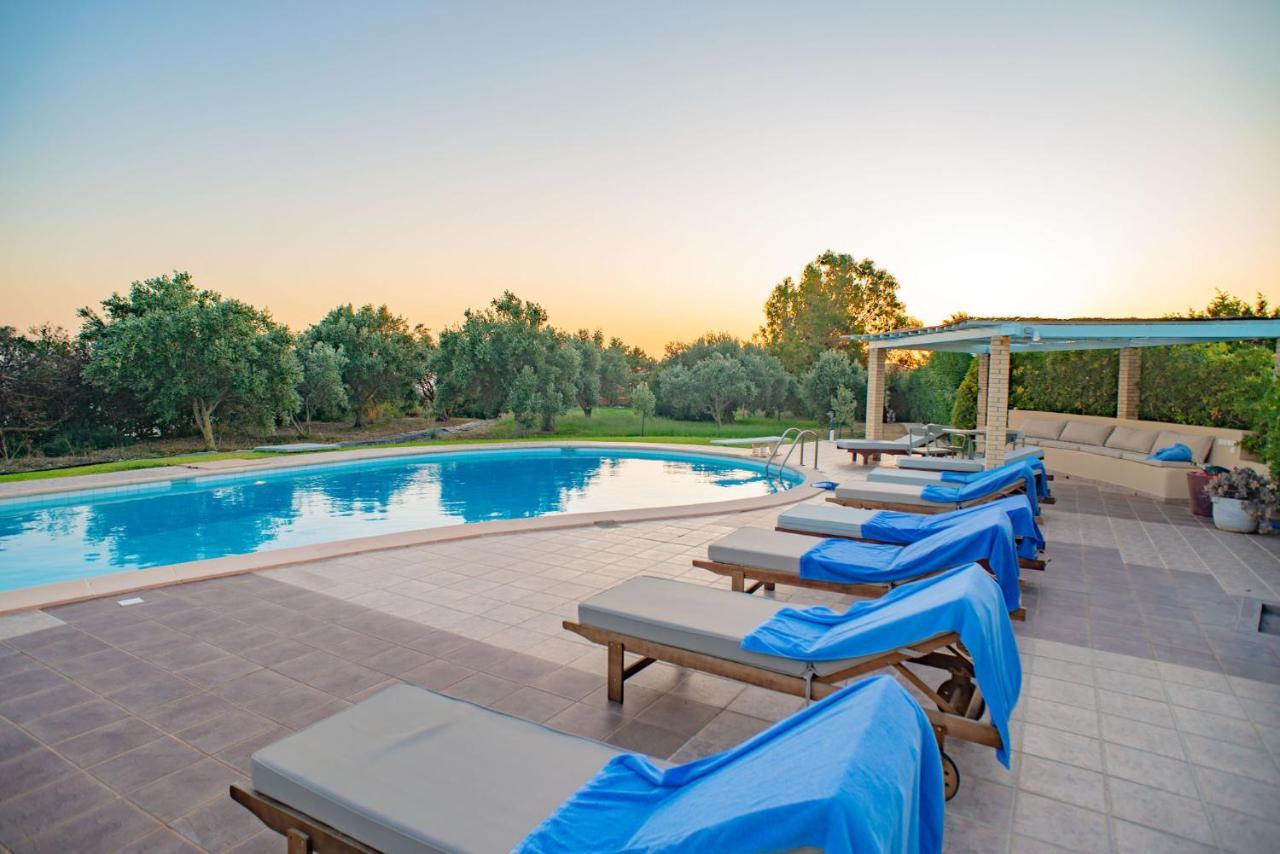 Villa Gaia Svoronata Exterior photo
